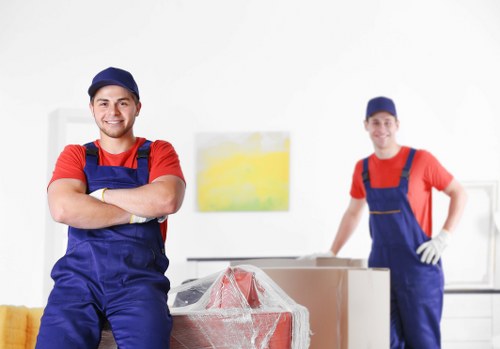 Customer raising a moving service complaint with Bow Movers
